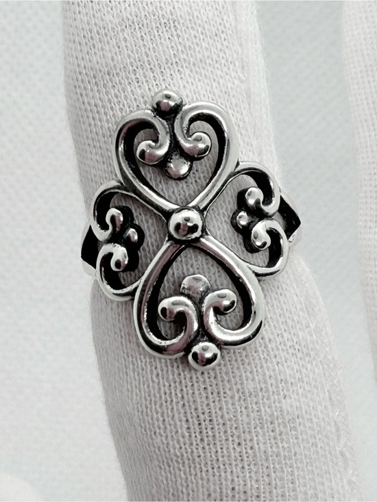 Jewelry - Antique-Style Silver Filigree Women’s Ring - Silver